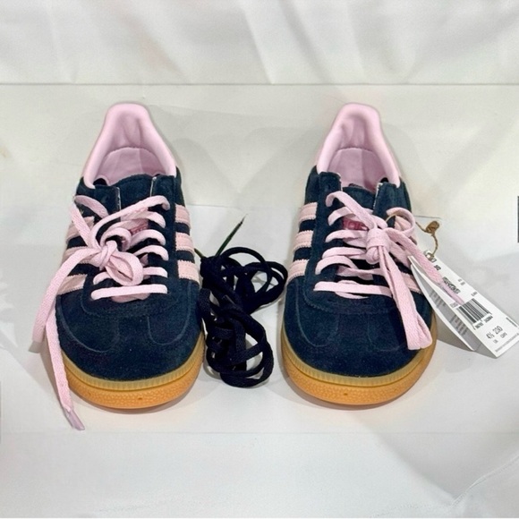 Adidas Originals HANDBALL SPEZIAL women's suede black with pink stripe Sneakers - Picture 6 of 14